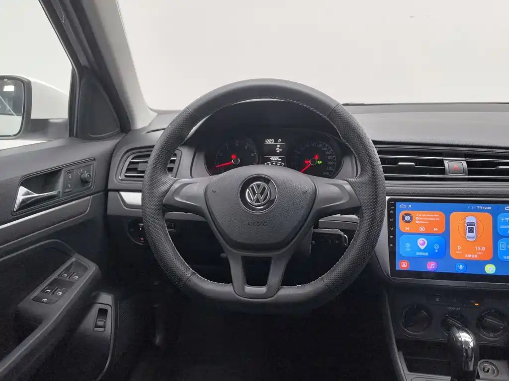 Volkswagen Lavida — миниатюра 11