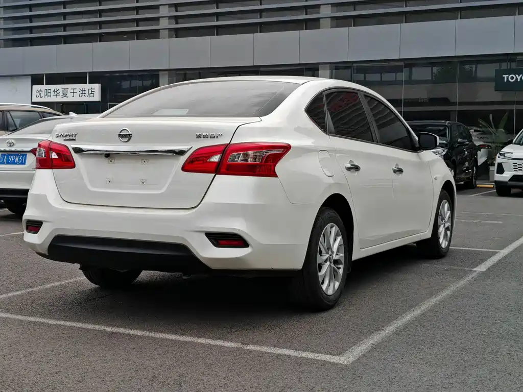 Nissan Sylphy — миниатюра 15