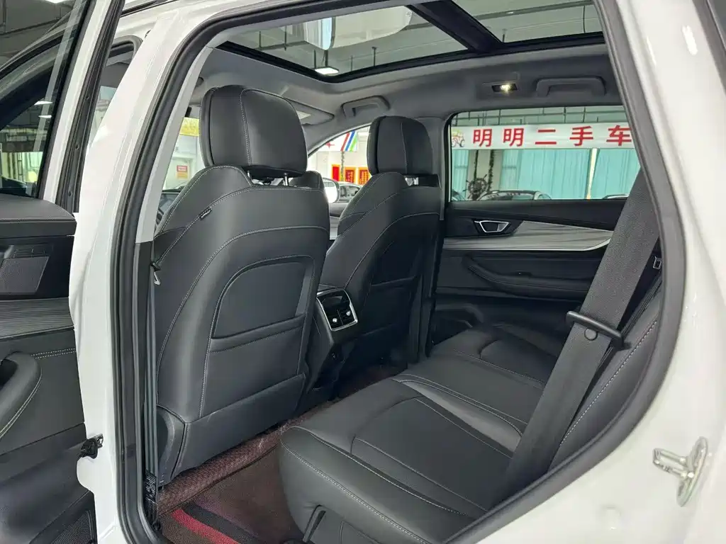 CHERY TIGGO 8 PLUS