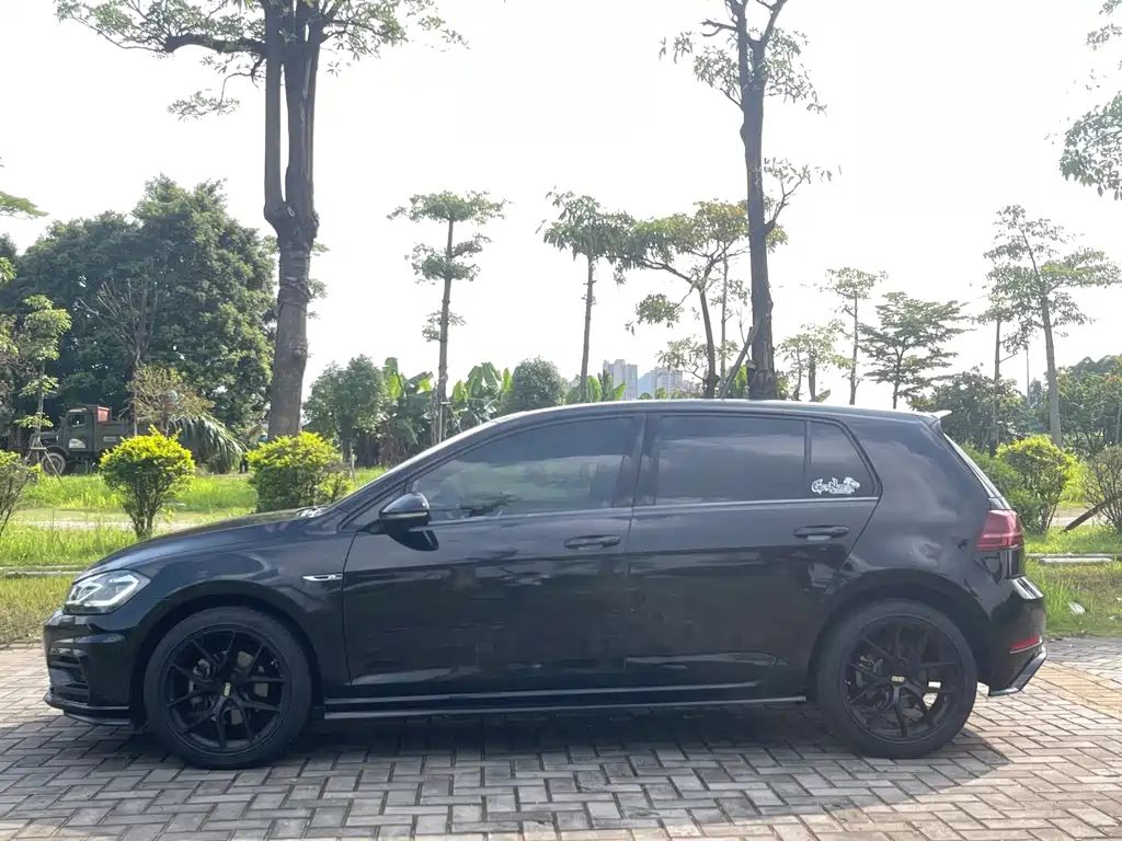 Volkswagen Golf 2018 280TSI AT R-Line