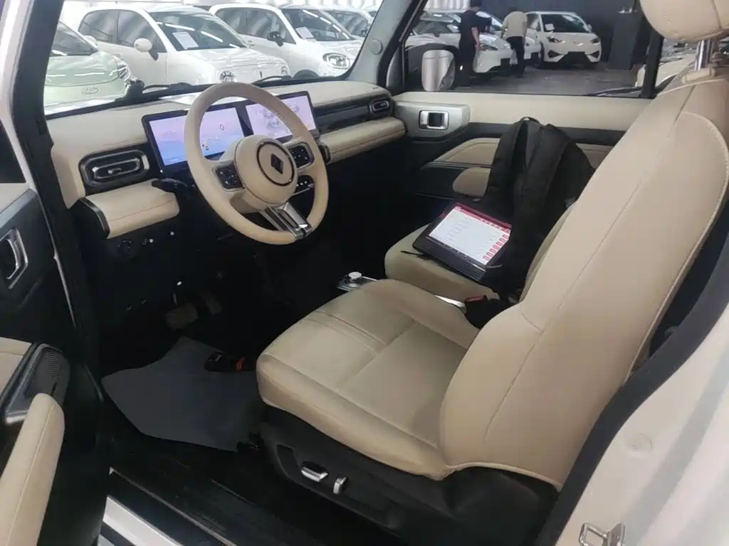 Baojun Yueye — миниатюра 16