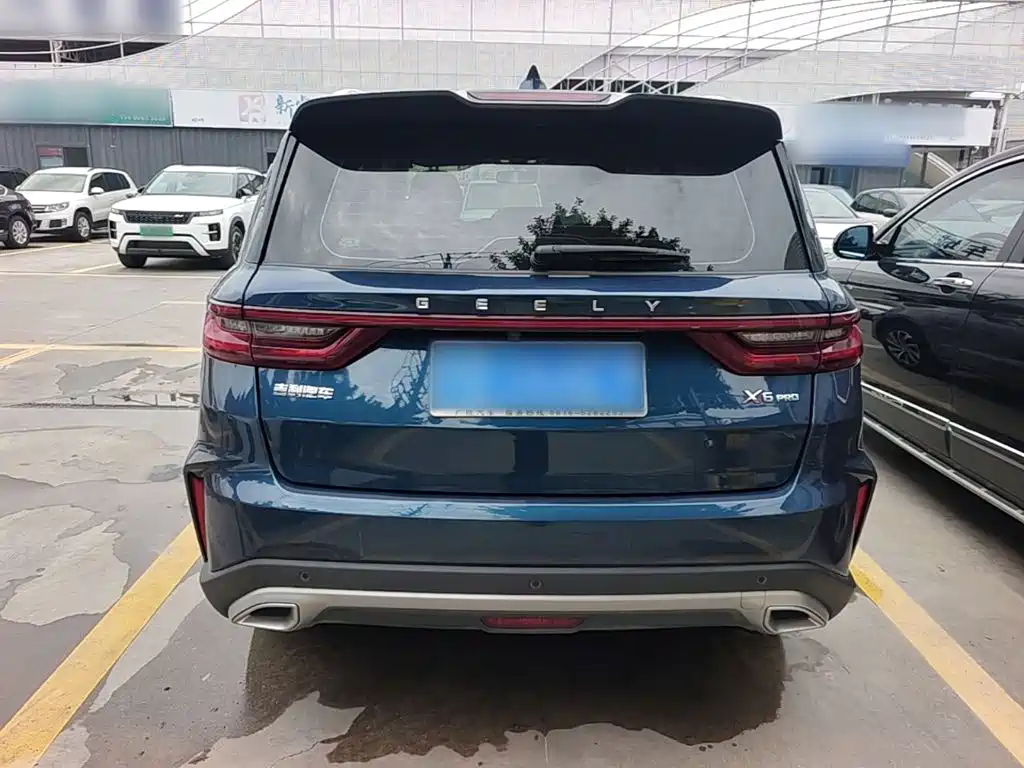 Geely Vision X6 — миниатюра 6