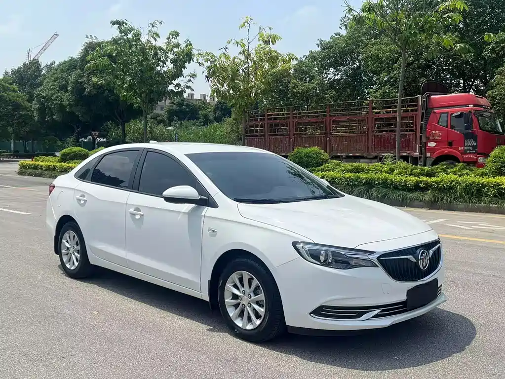 Buick Excelle — миниатюра 3