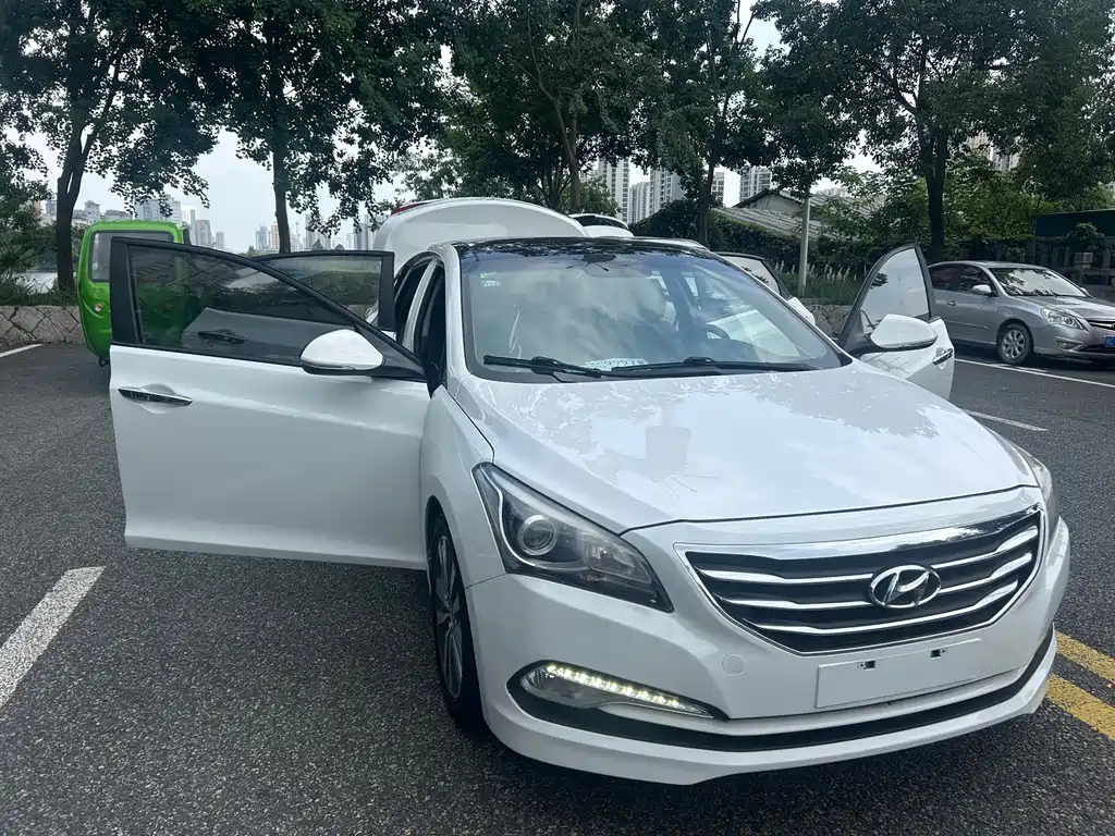 Hyundai Mistra — миниатюра 14