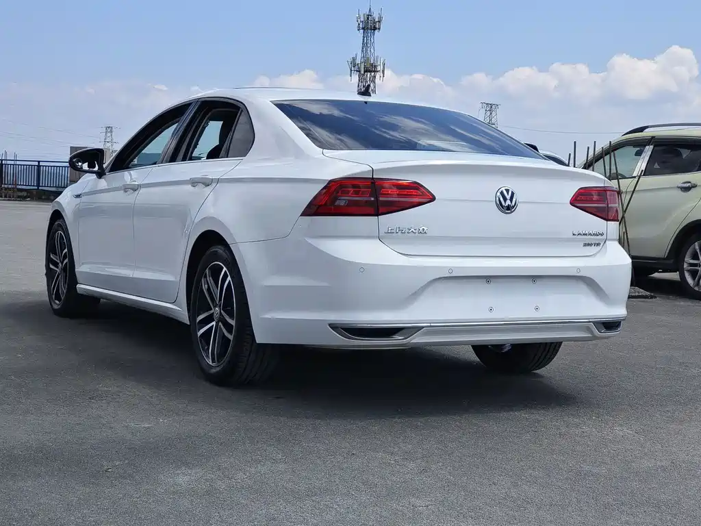 Volkswagen Lamando — миниатюра 6