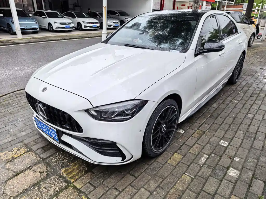 Mercedes-Benz C-Class 2022