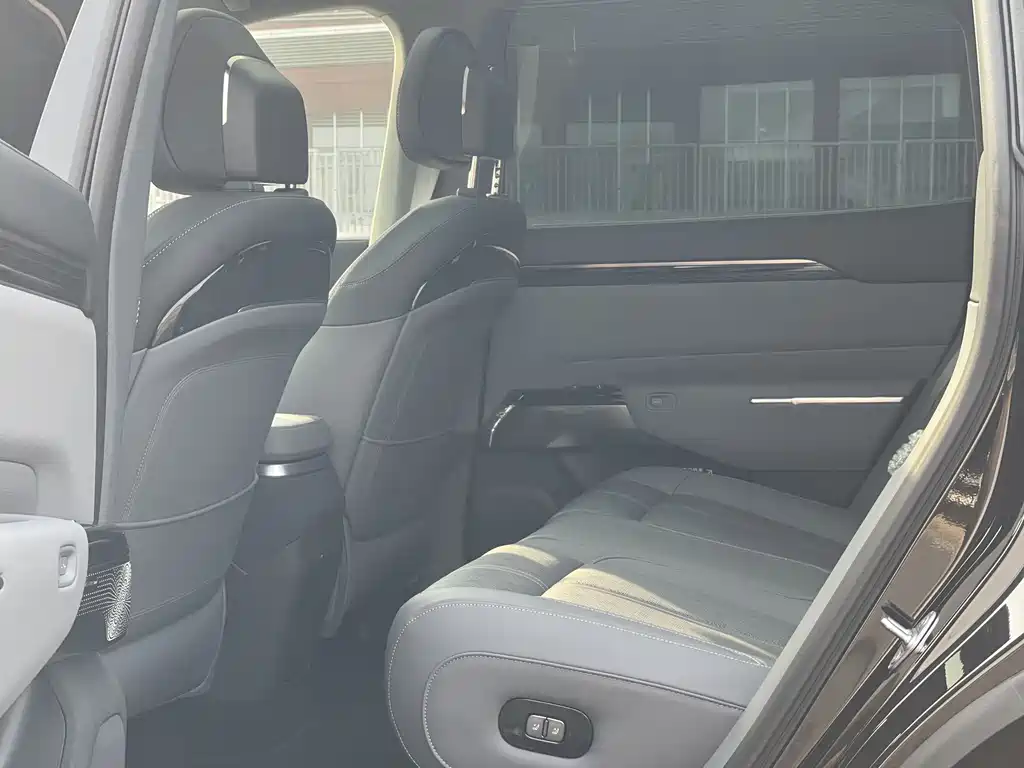 ZEEKR EXTREME KRYPTON 7X