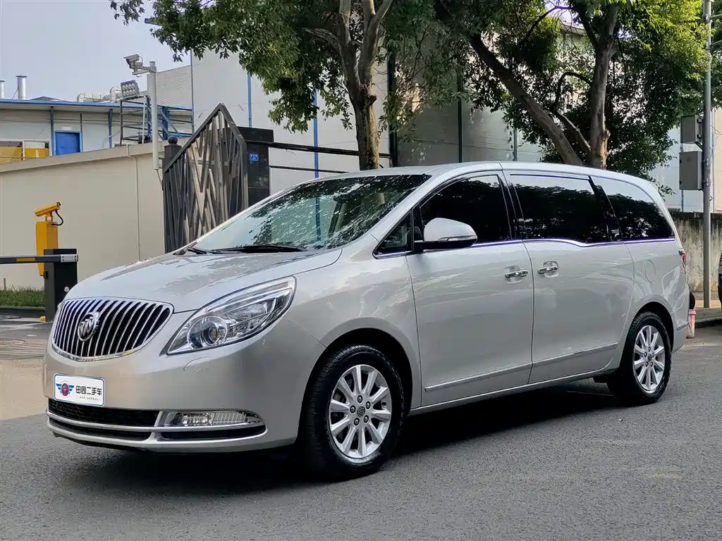Buick GL8 2016