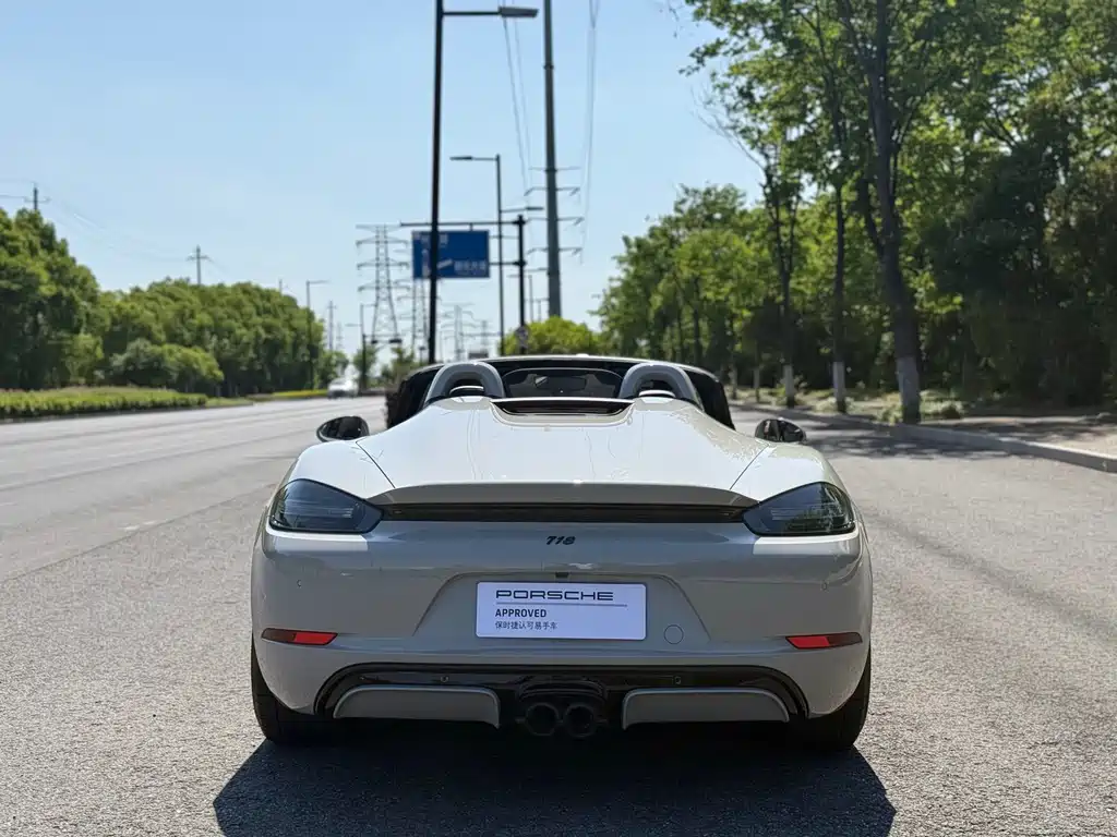 Porsche 718 2022 Spyder 2.0T