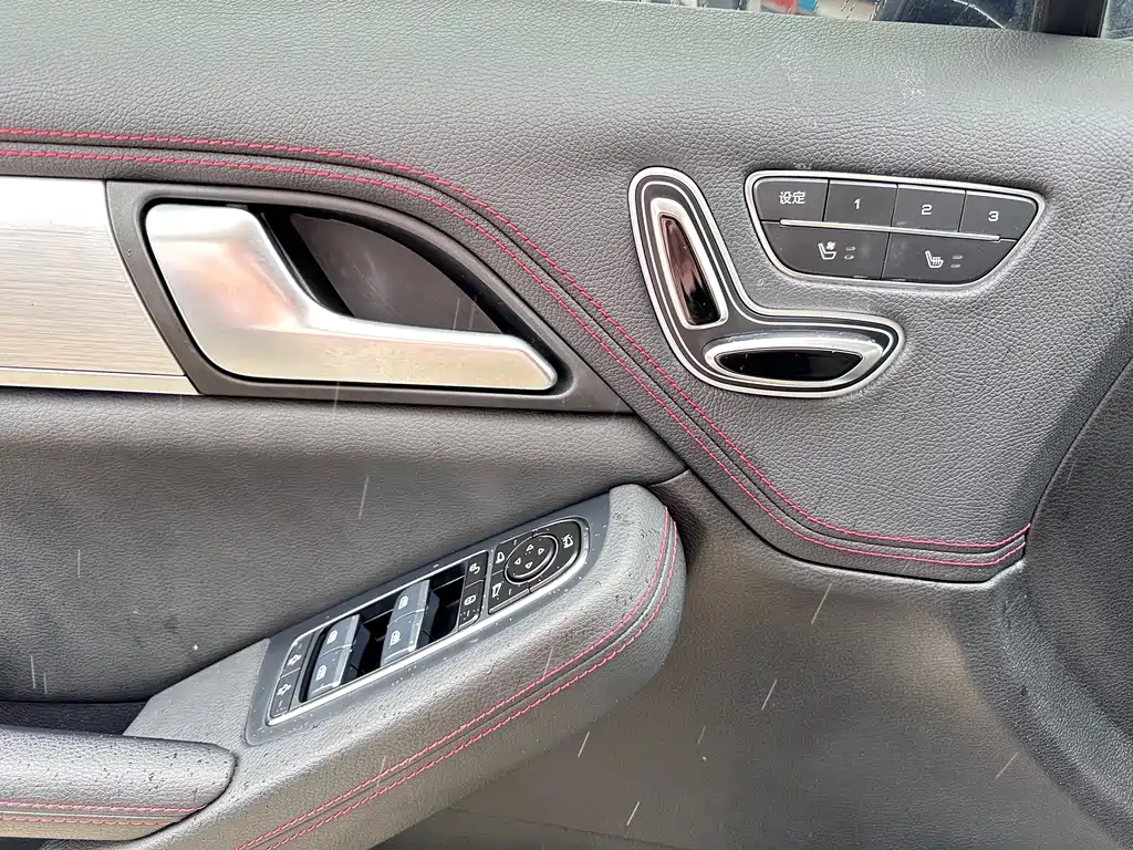 BYD Tang New Energy — миниатюра 17