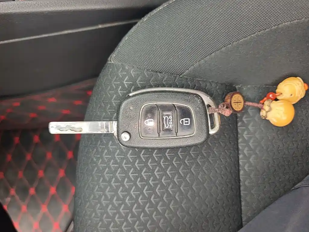 Hyundai Verna — миниатюра 9