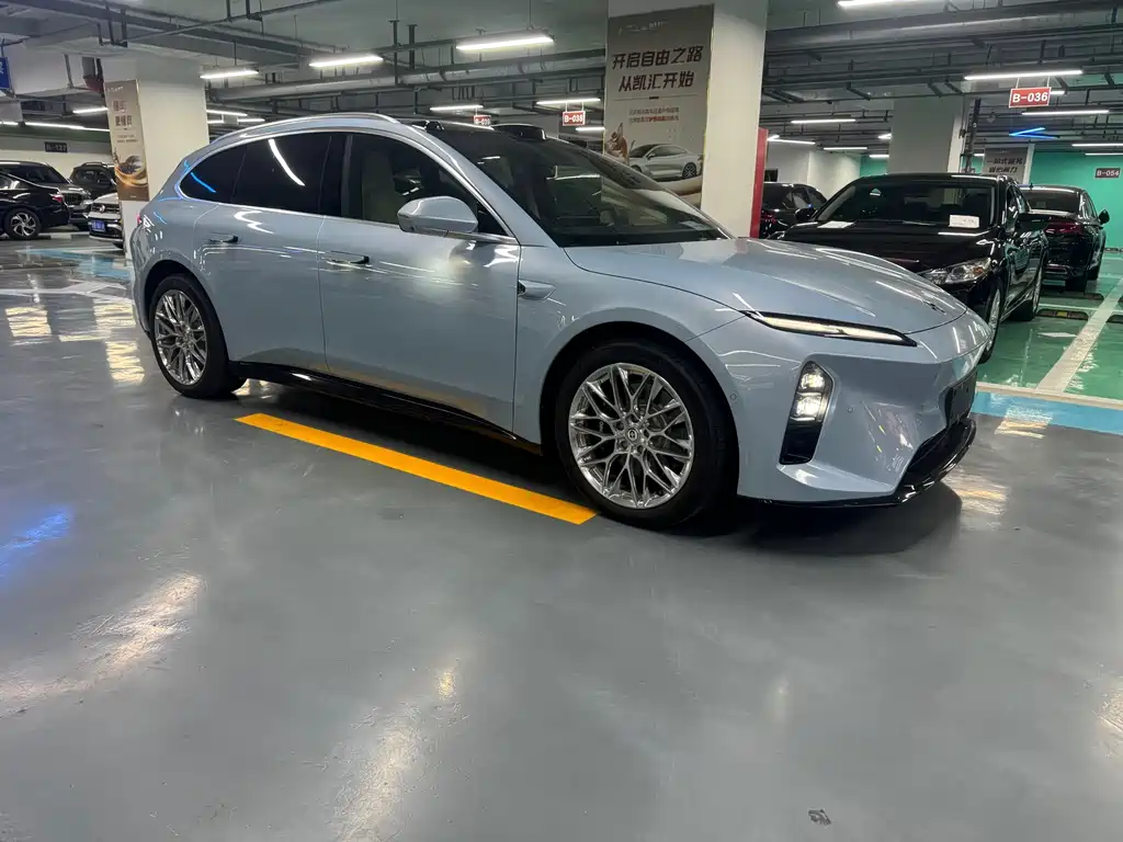 NIO ET5T — миниатюра 3