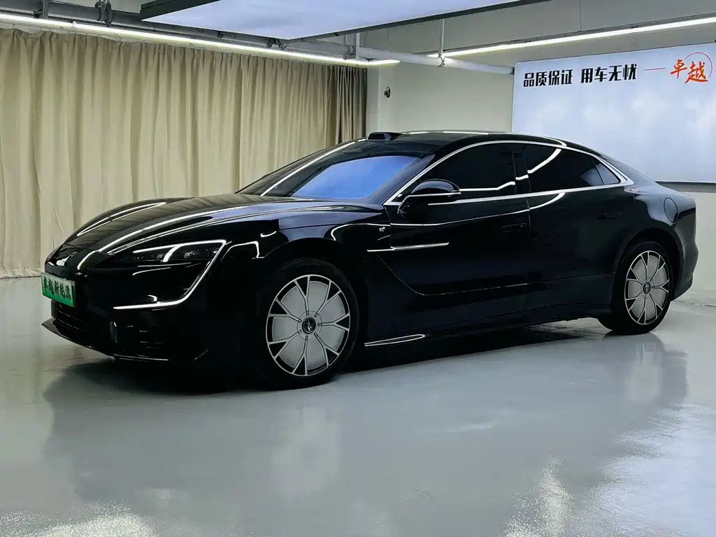 Yangwang U7 2025 PHEV мест Luxury