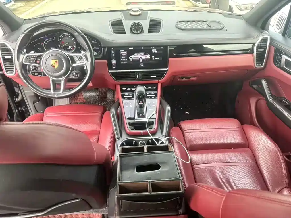 Porsche Cayenne Hybrid — миниатюра 4