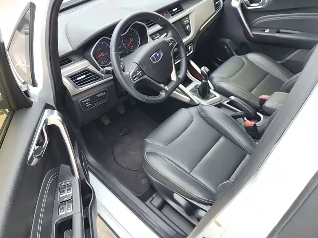 Geely Vision X3 — миниатюра 16