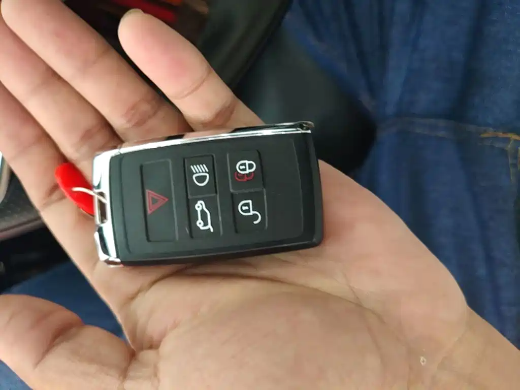 Land Rover Discovery Sport — миниатюра 9
