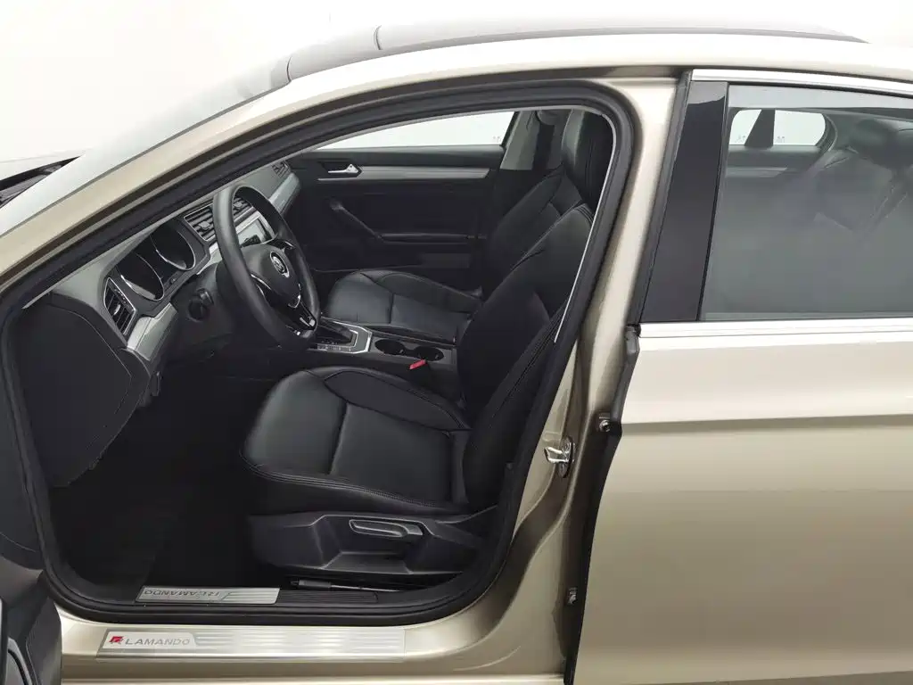 Volkswagen Lamando — миниатюра 10