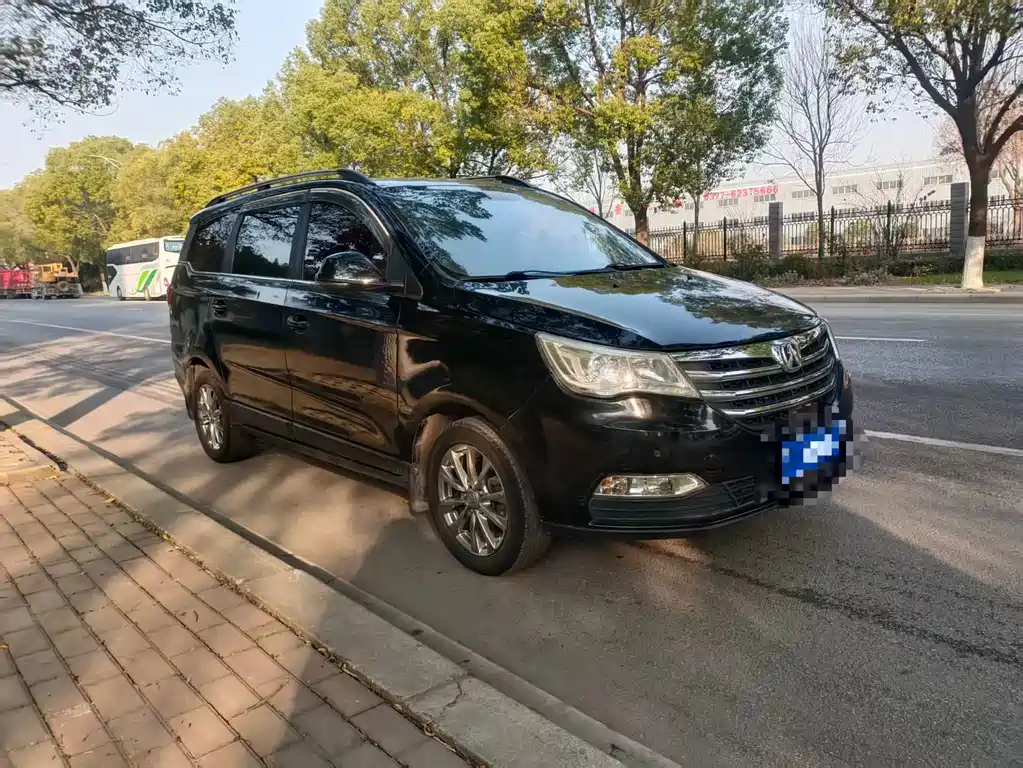 BAW Weiwang M50F — миниатюра 2