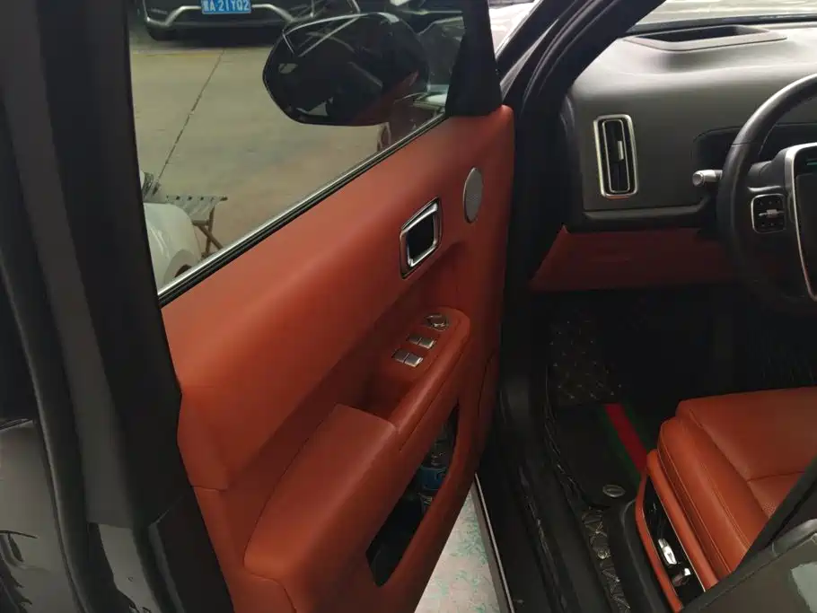 Li Auto Li L8 — миниатюра 7