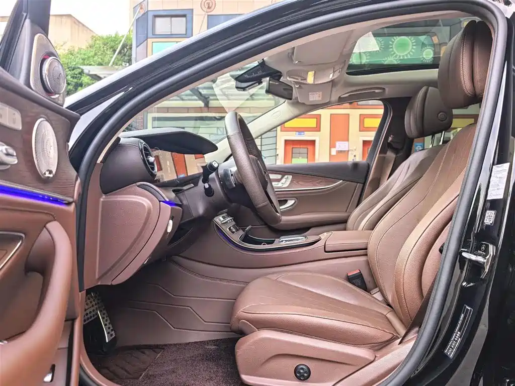 Mercedes-Benz E-Class E 2022 E 300 L Luxury