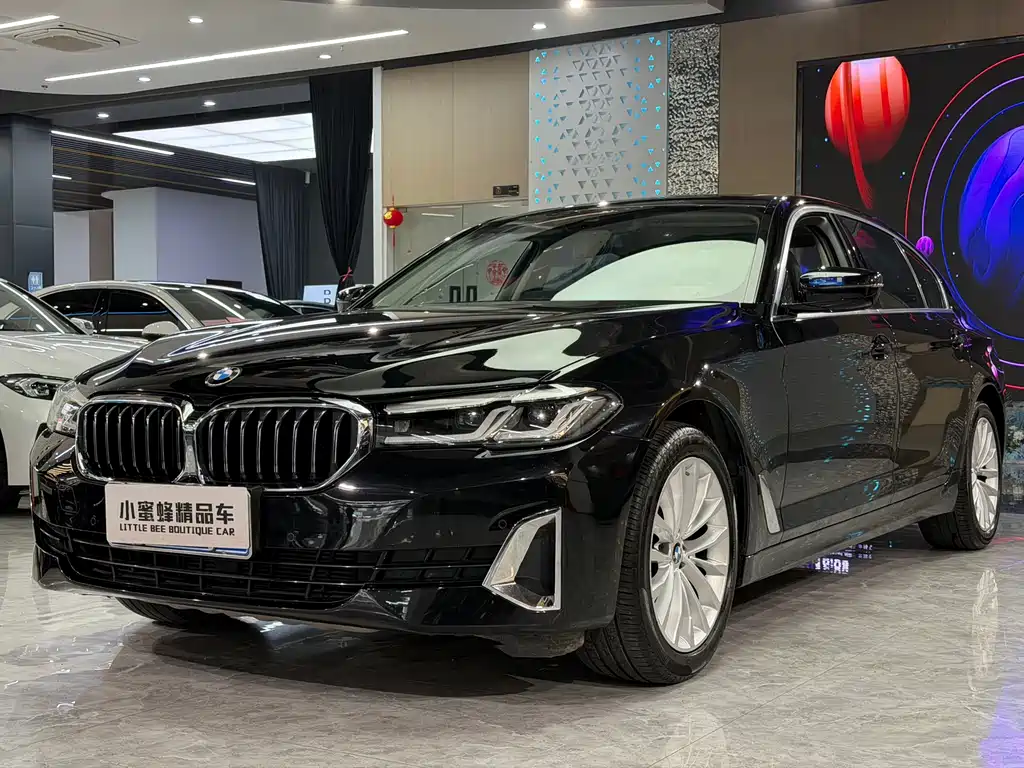 BMW 5 Series 2021