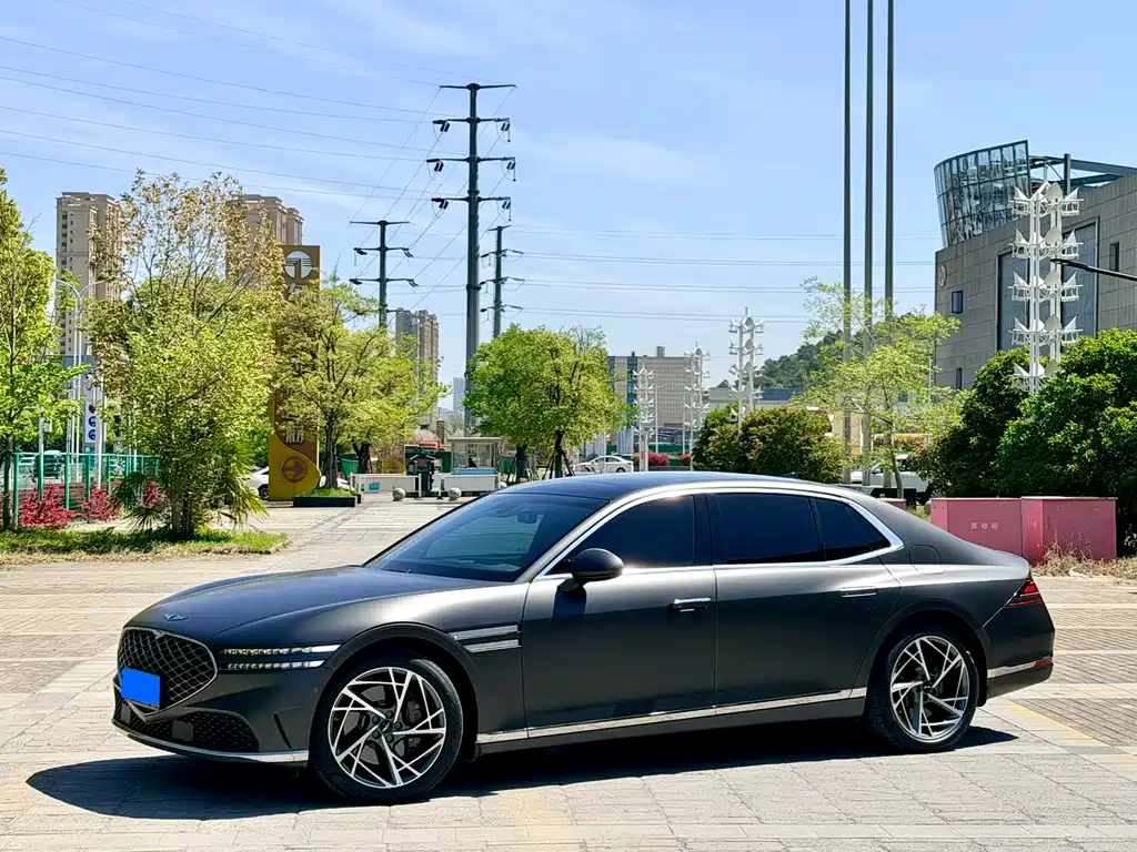 Genesis G90 2024