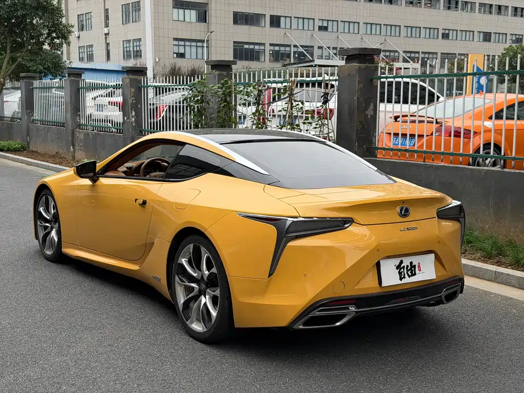 Lexus LC — миниатюра 6