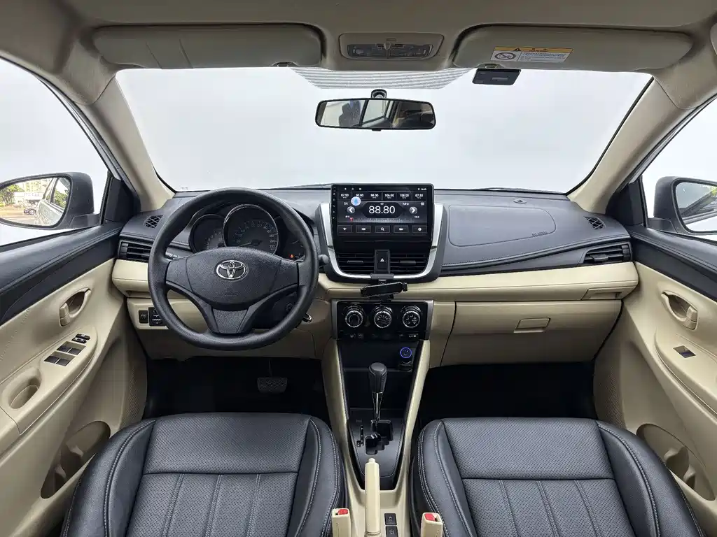 Toyota Vios FS — миниатюра 13