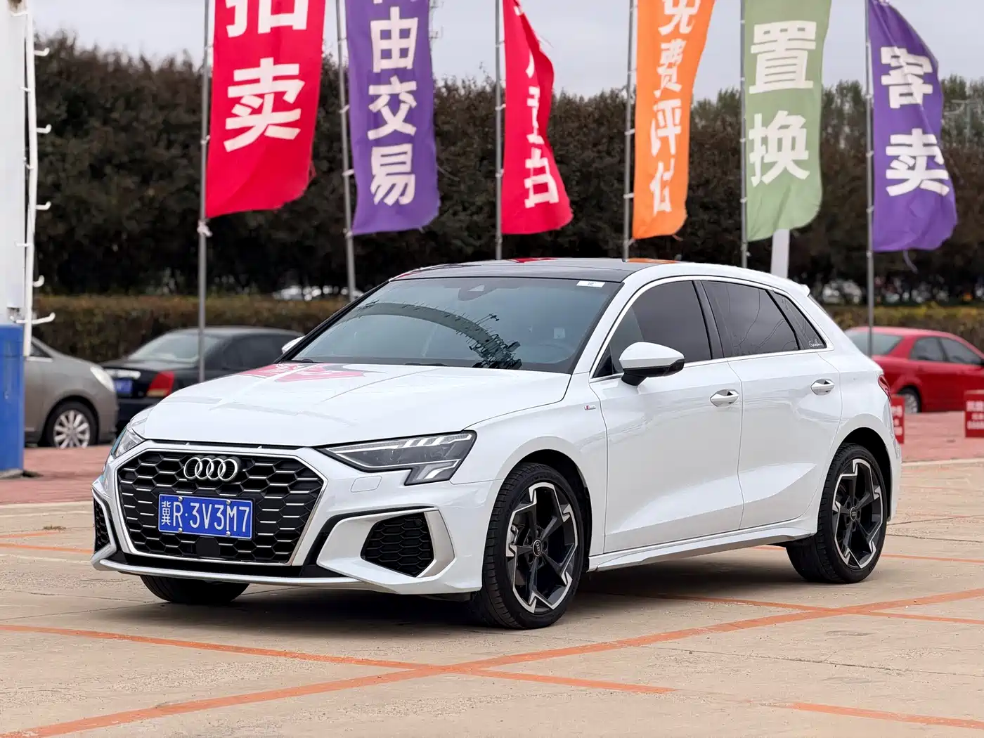 奥迪A3 2023款 改款 Sportback 35 TFSI 豪华运动型 2023