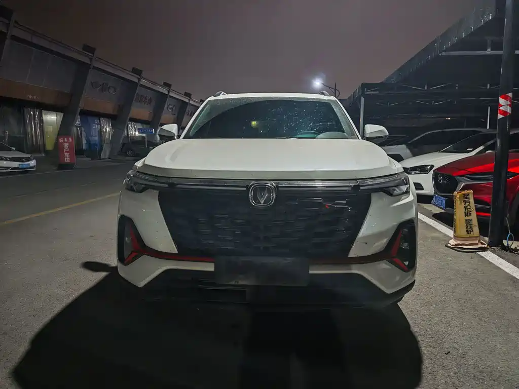 Changan CS35PLUS — миниатюра 2