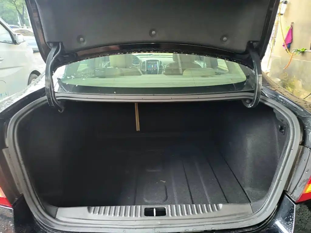 Buick Excelle — миниатюра 19