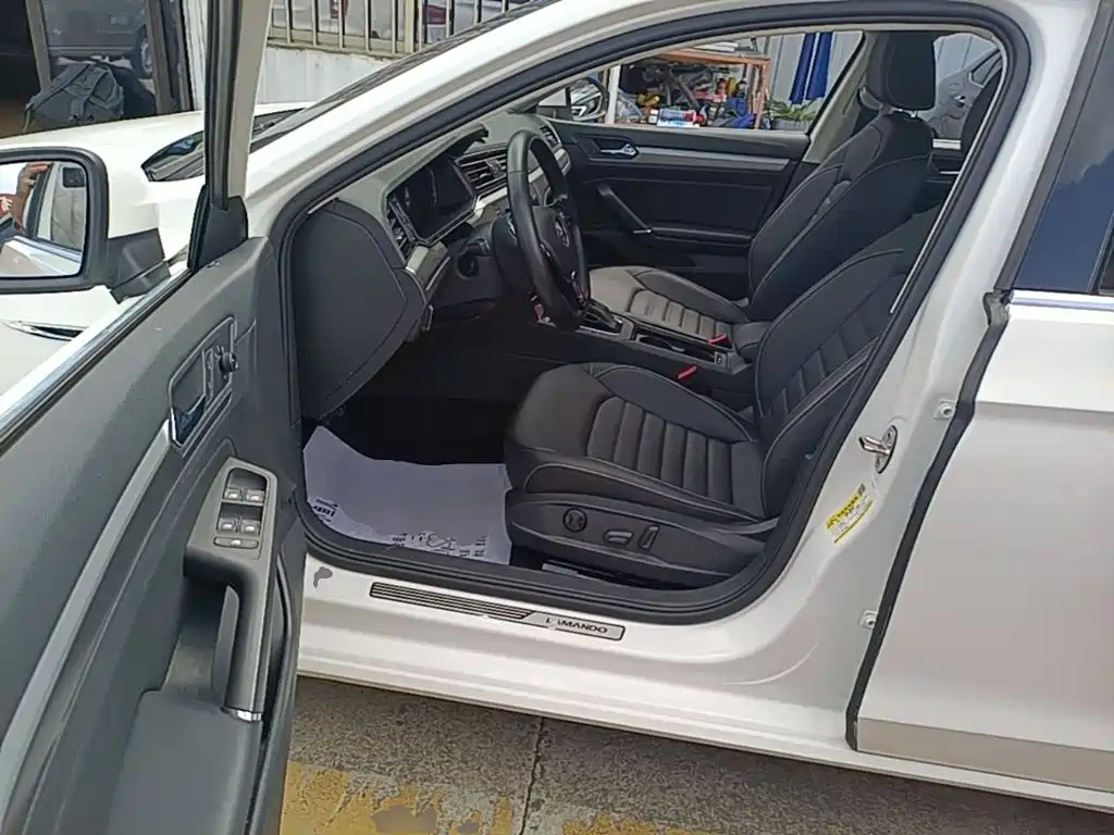 Volkswagen Lamando — миниатюра 16