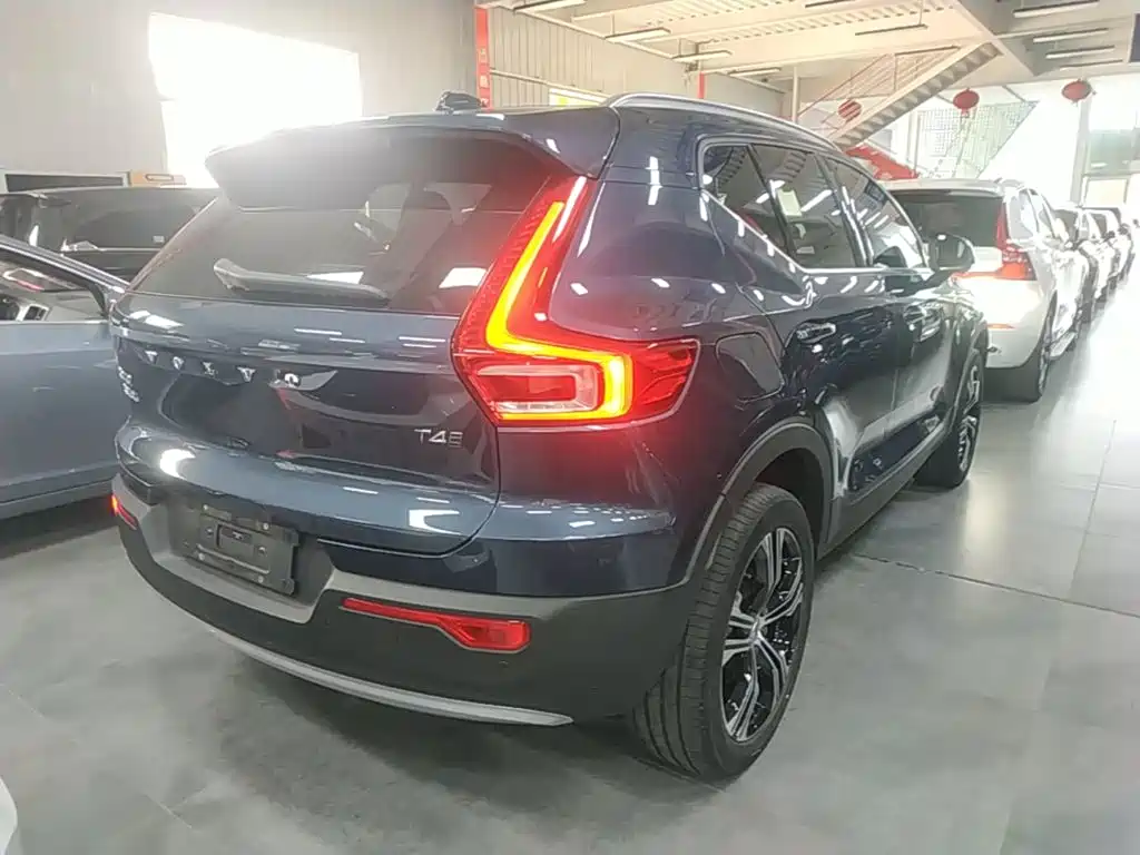 Volvo XC40 — миниатюра 7