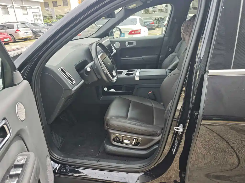 Li Auto Li L8 — миниатюра 15