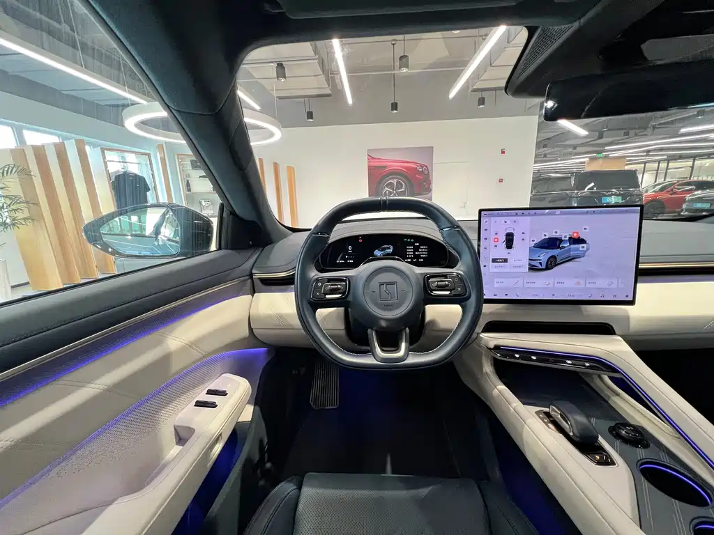 ZEEKR EXTREME KRYPTON 001