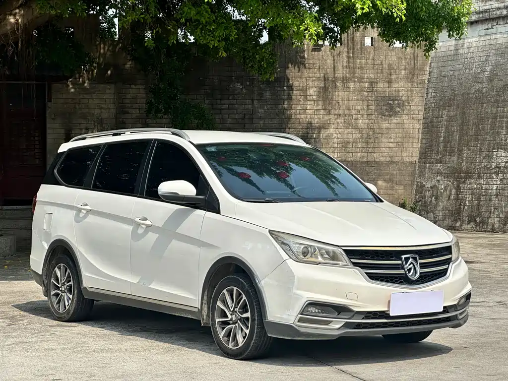 BAOJUN 730