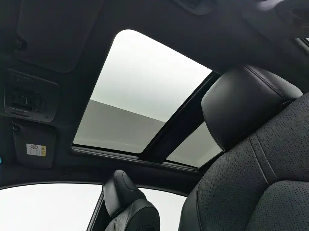 Toyota Avalon — миниатюра 14