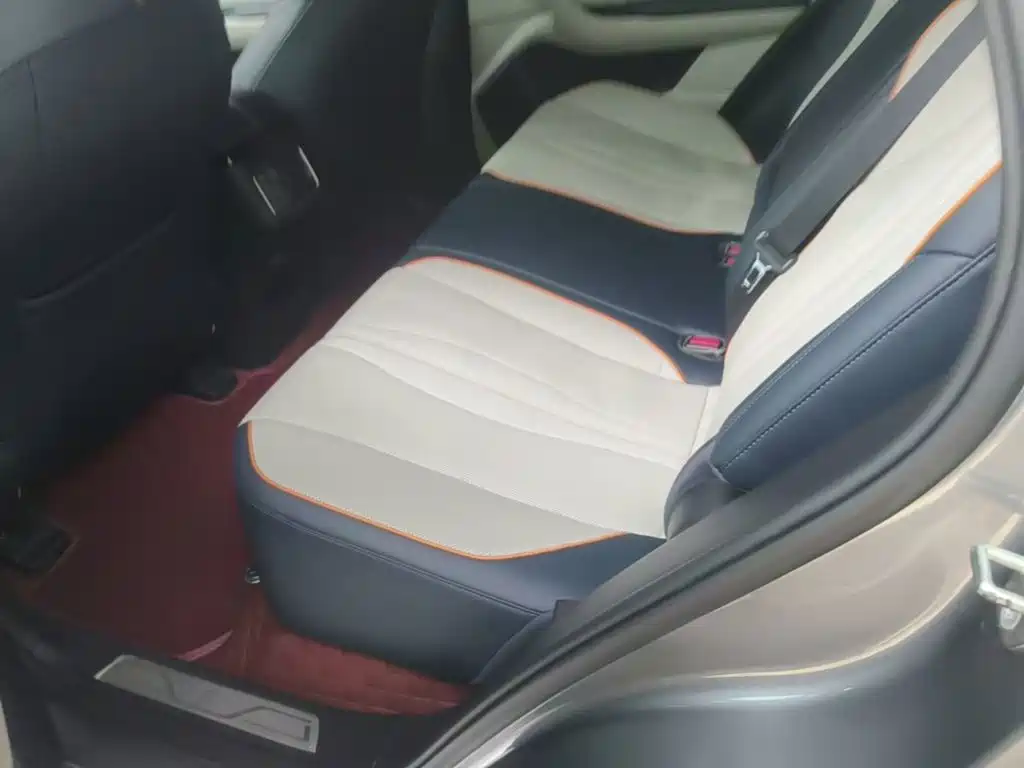 BYD PLUS New Energy — миниатюра 17