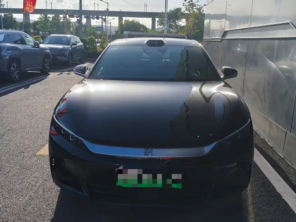 Byd Han 2024