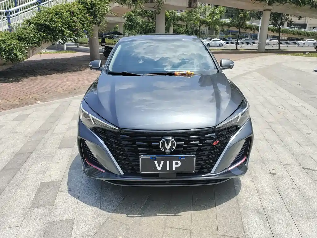 Changan Eado — миниатюра 2