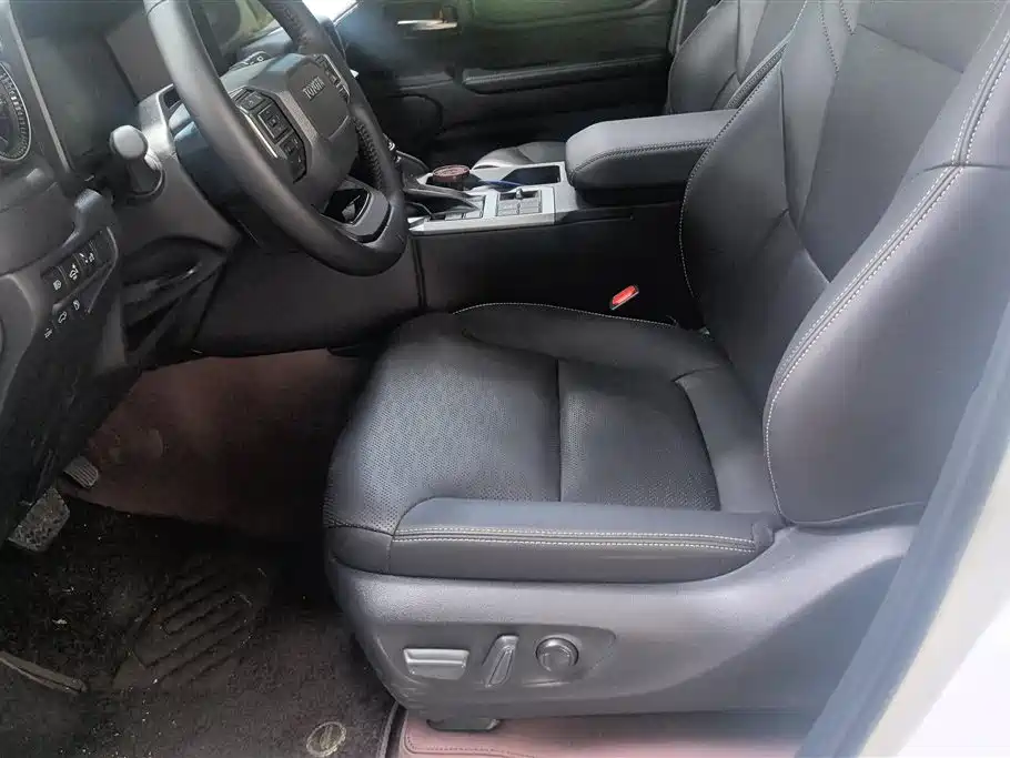Toyota Land Cruiser Prado 2025 2.4T TX 5 мест