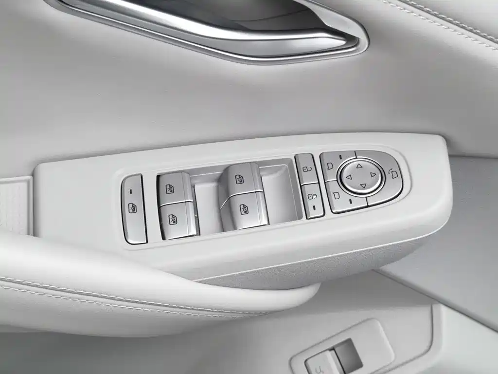 BYD Song Ultra — миниатюра 9