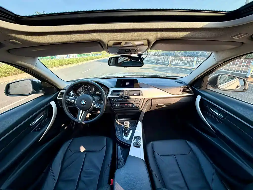 BMW 3 Series — миниатюра 5