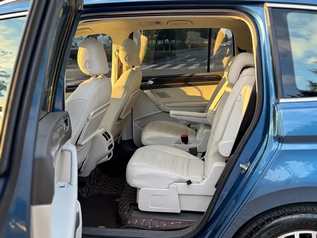 Volkswagen Touran — миниатюра 6