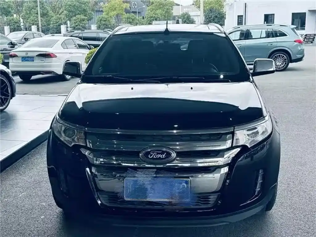Ford Edge (Import) — миниатюра 2