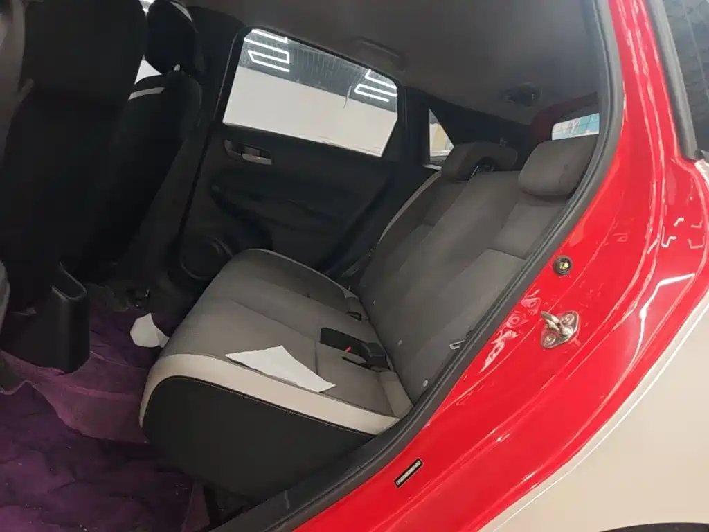Honda Fit — миниатюра 17