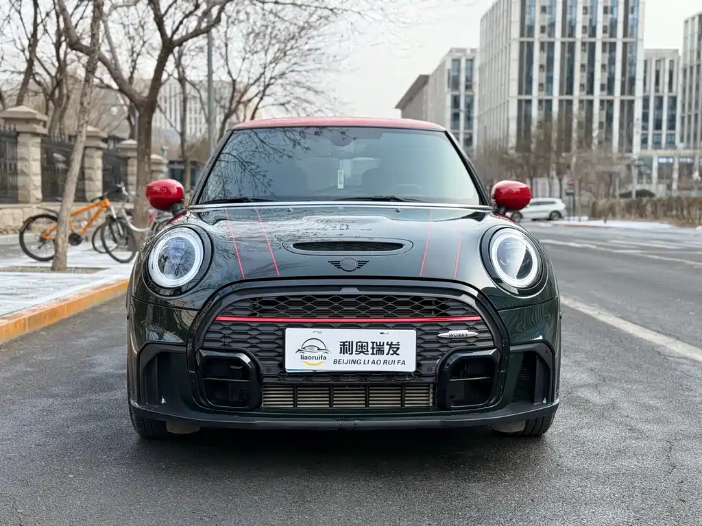 MINI JCW