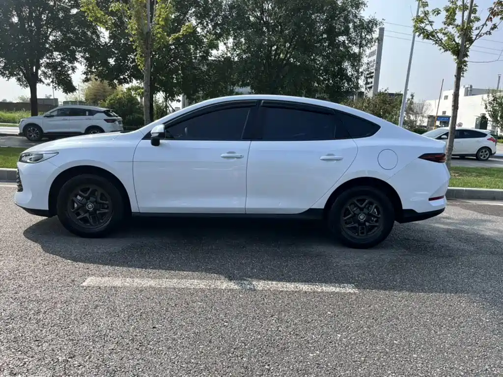 BYD Qin PLUS — миниатюра 23