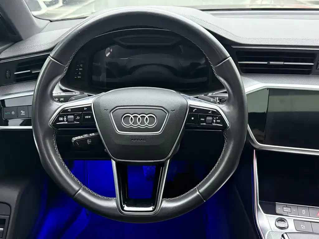 Audi A6L — миниатюра 10