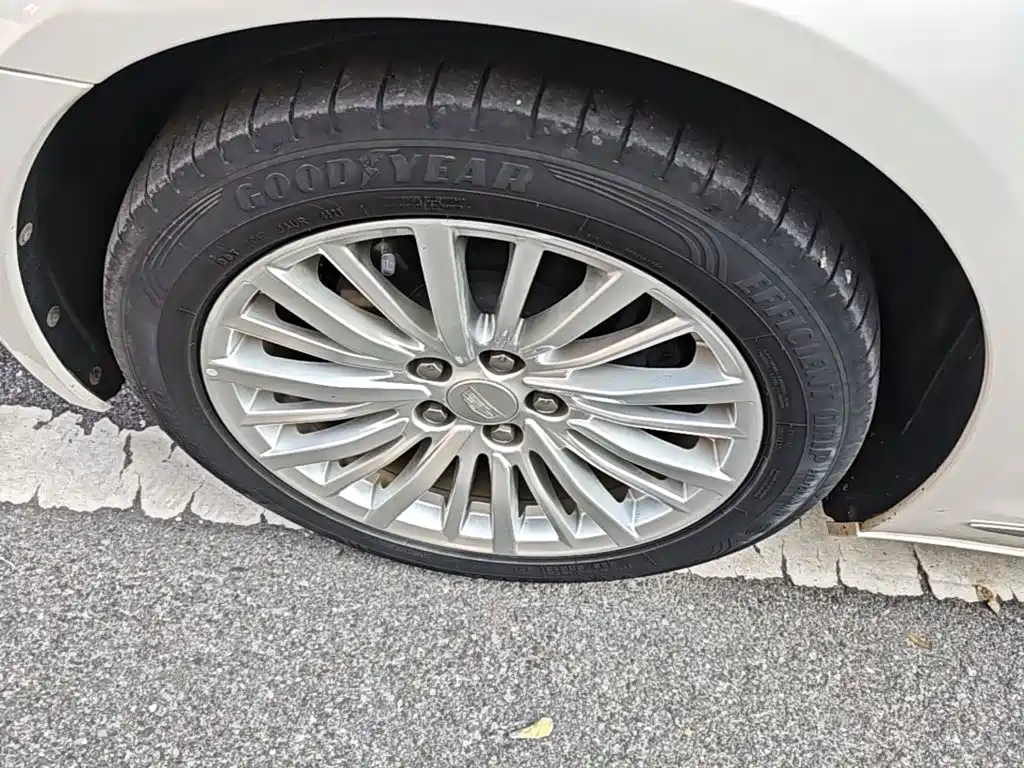 Cadillac CT6 — миниатюра 23